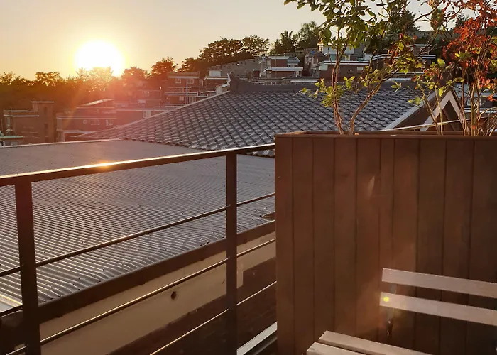 Naksan Balcony * Seoul