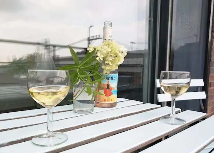 Naksan Balcony *